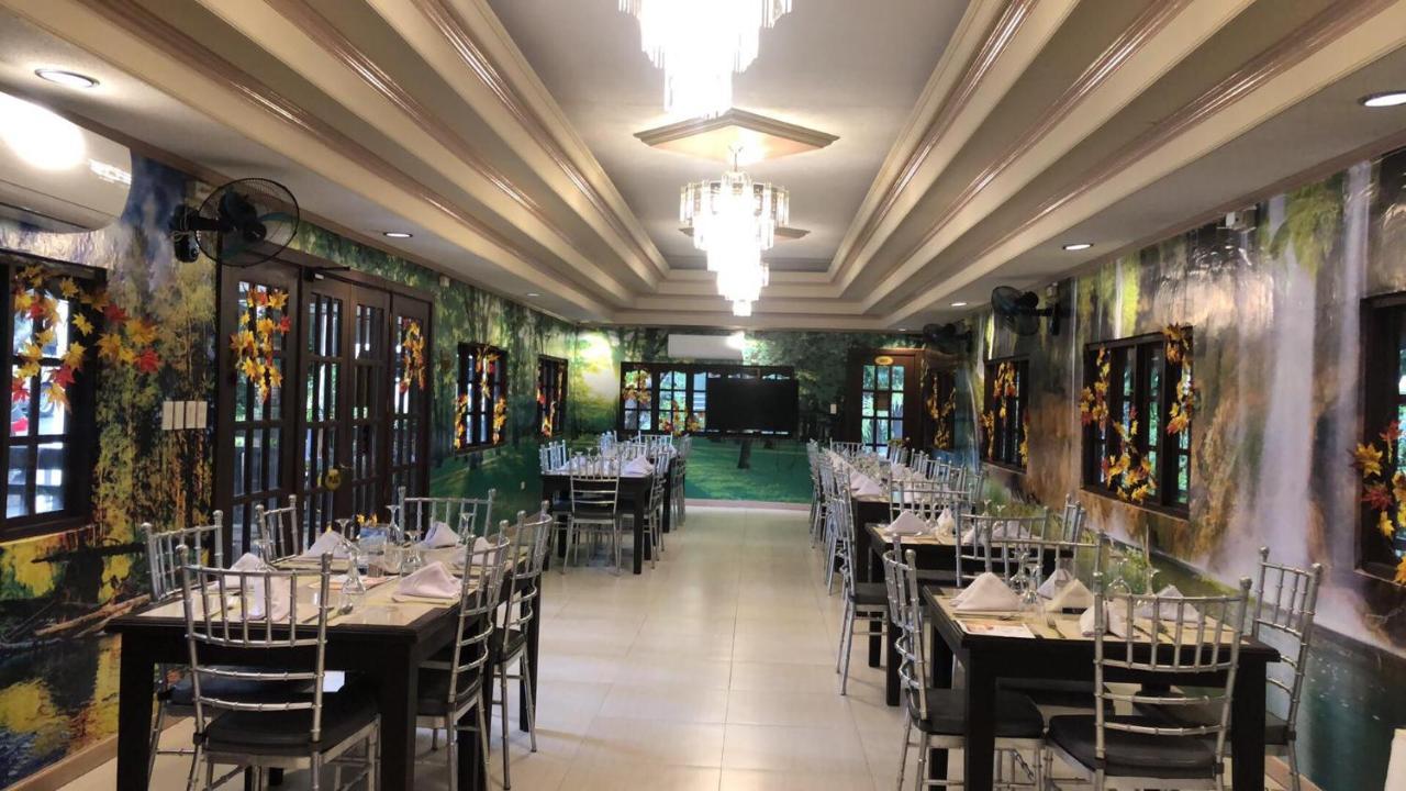 Villa Esmeralda Bryan'S Resort Hotel And Restaurant Palayan City Bagian luar foto