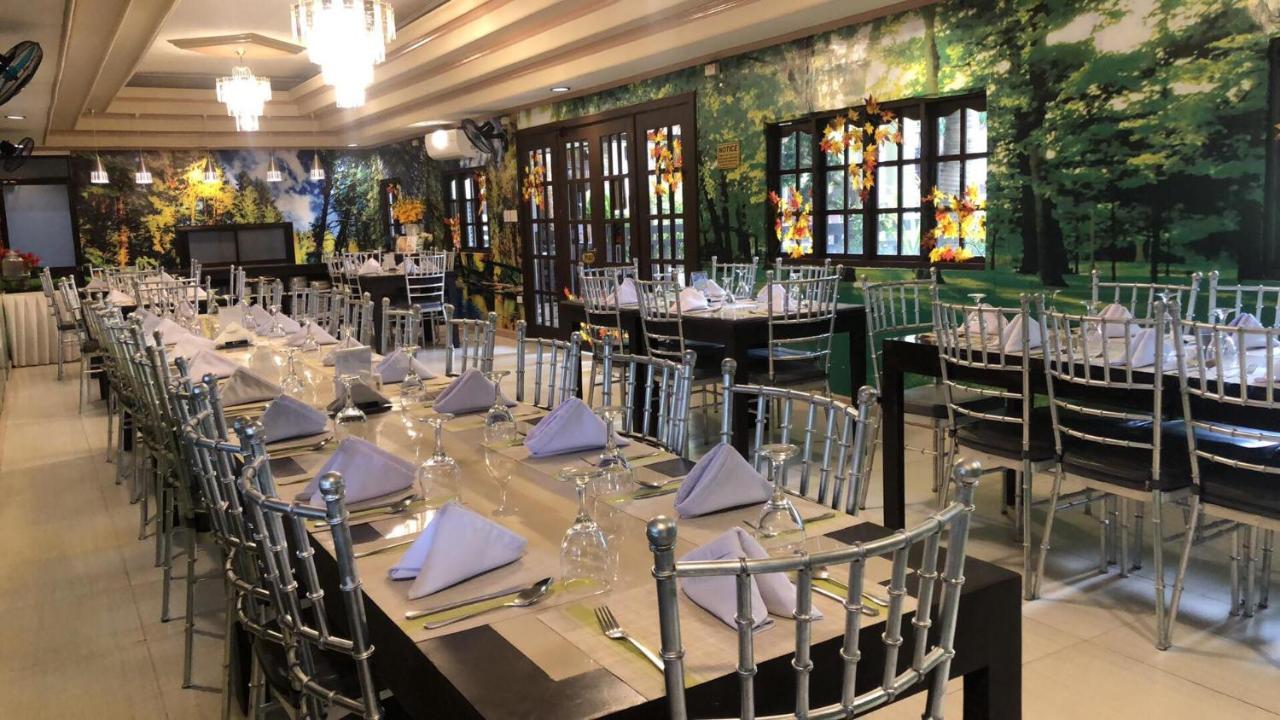 Villa Esmeralda Bryan'S Resort Hotel And Restaurant Palayan City Bagian luar foto